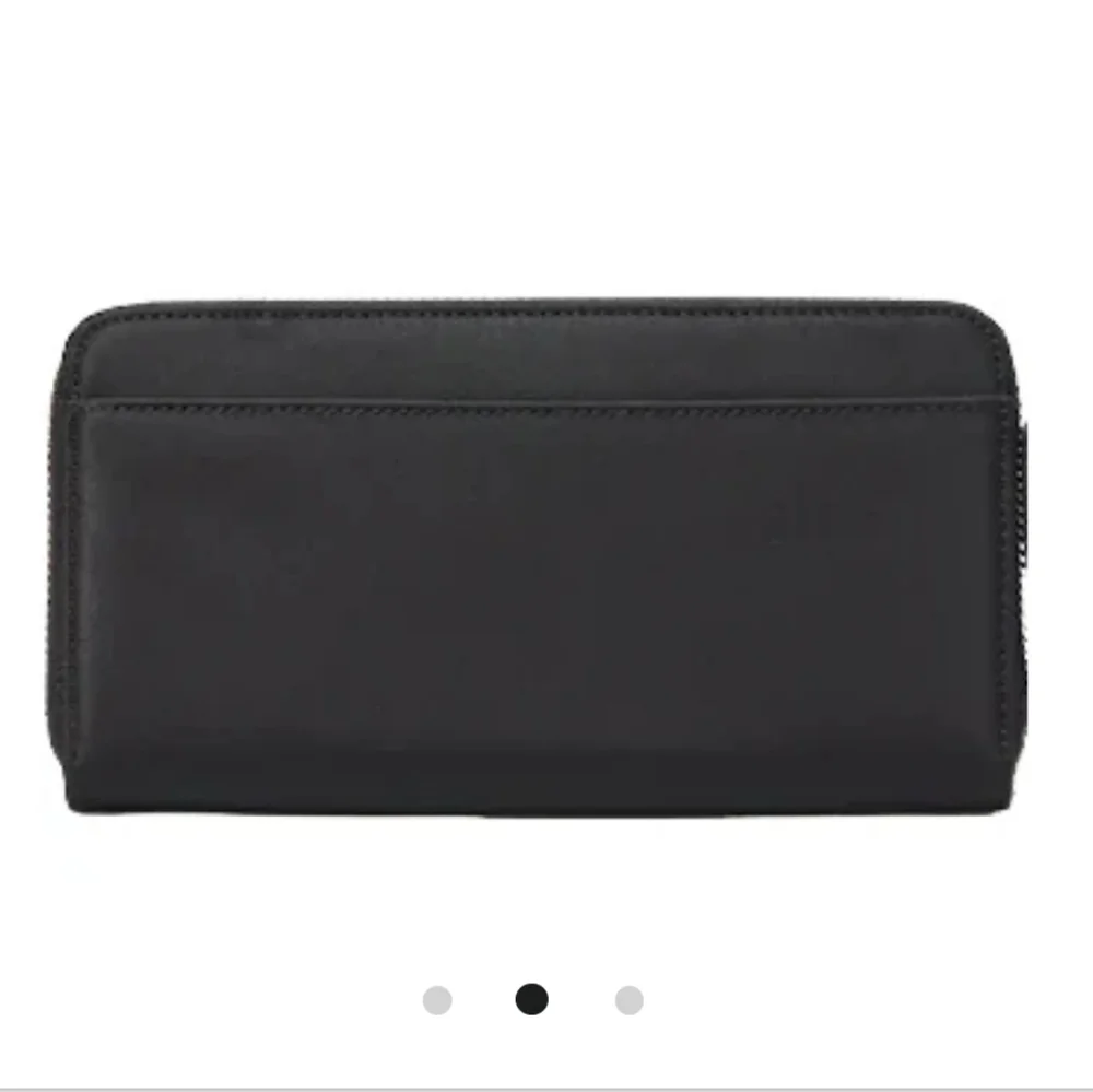 Kate Spade New York Chelsea Large Continental Wallet Black And Gold